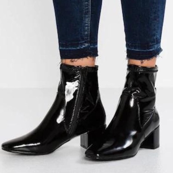 Aldo Black Patent Shiny Ankle Block Heel Booties - Picture 2 of 8